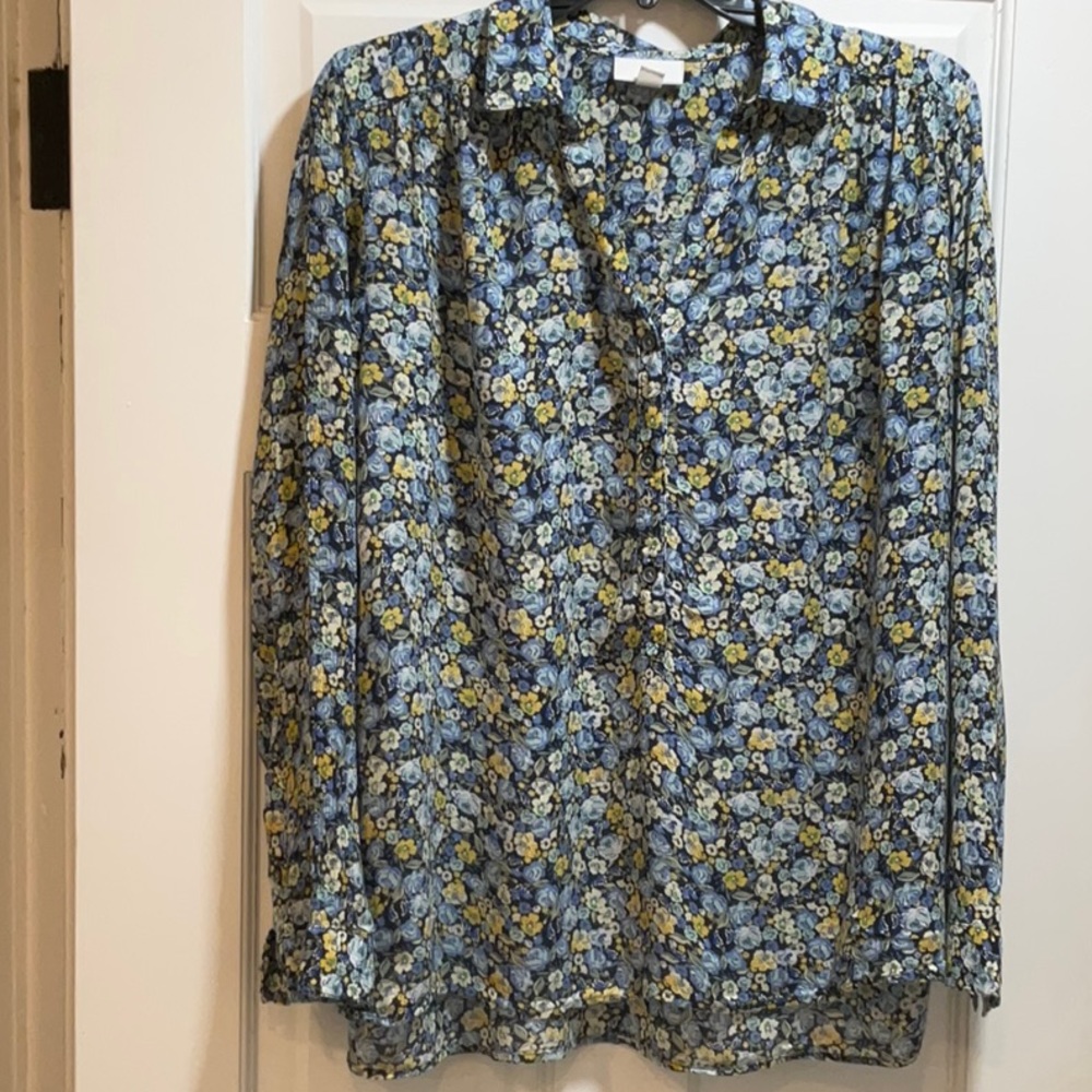 J Jill Floral Popover in lovely shades of blue, yellow, white and green